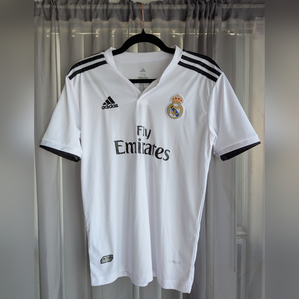 Adidas Real Madrid Ronaldo #7 Soccer Jersey – White, Authentic 2018 ⚽✨